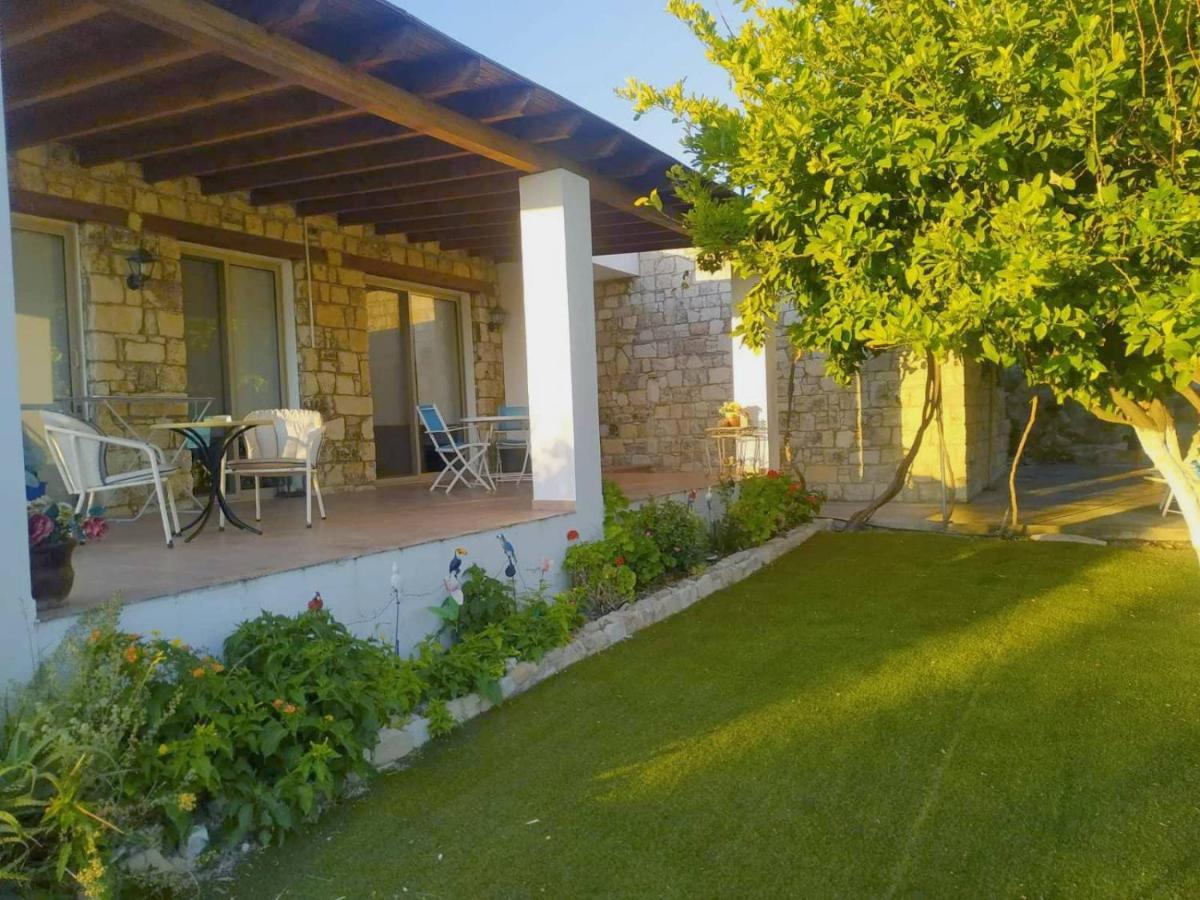 Rustic Village Retreat Amargeti Extérieur photo