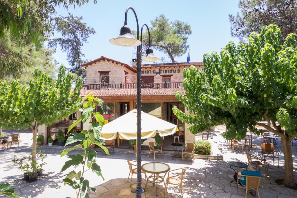 Rustic Village Retreat Amargeti Extérieur photo